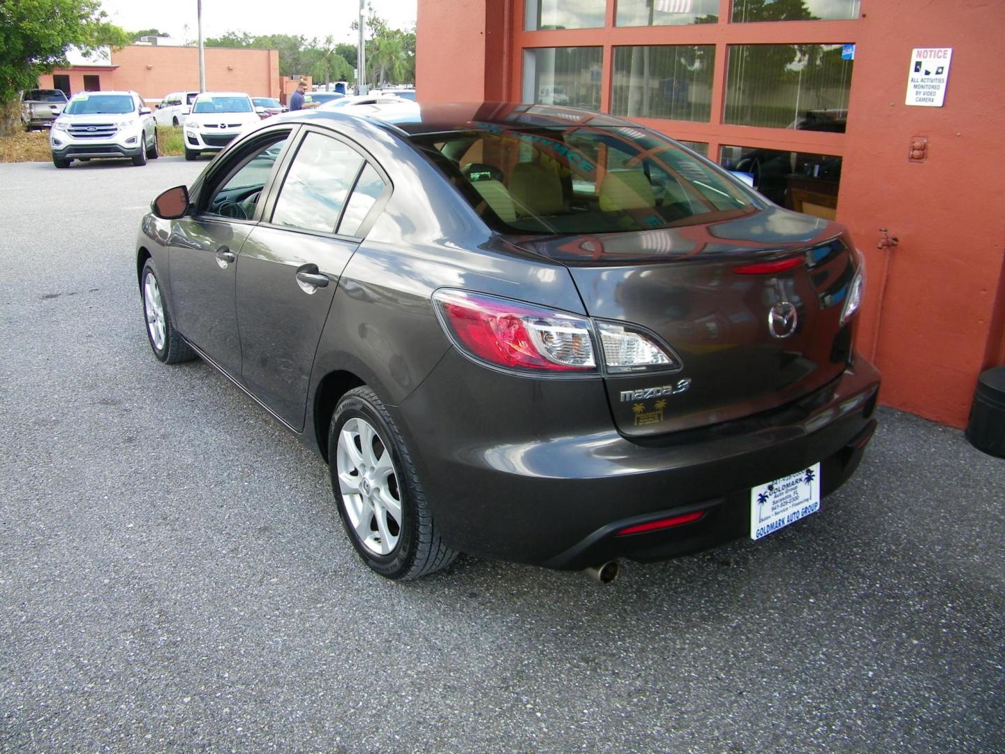 2010 Gray /beige Mazda MAZDA3 Unknown (JM1BL1SF3A1) with an 2.0L L4 DOHC 16V engine, Manual transmission, located at 4000 Bee Ridge Road, Sarasota, FL, 34233, (941) 926-0300, 27.298664, -82.489151 - Photo#4