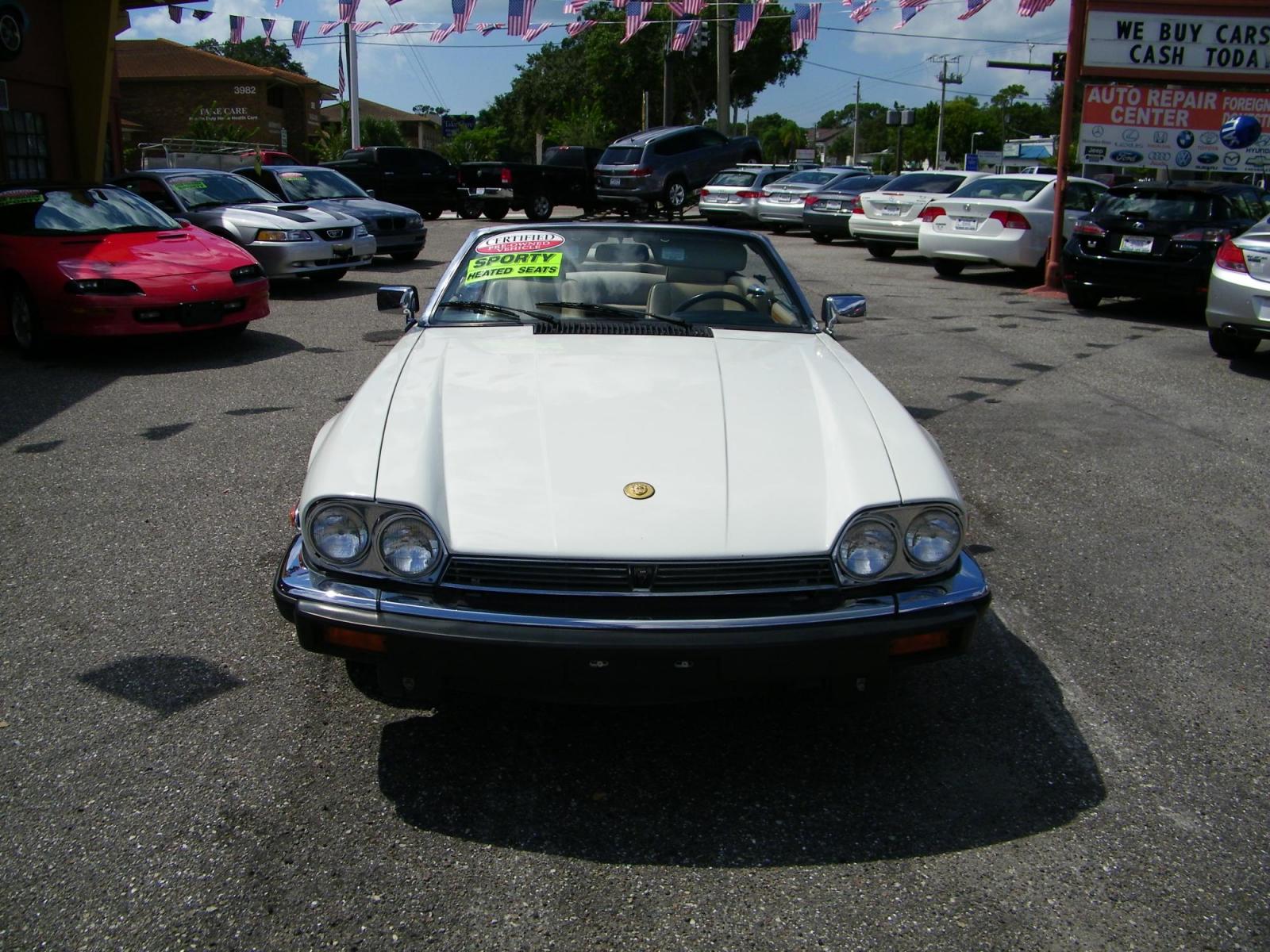 1990 White Jaguar XJS Convertible (SAJTW4843LC) with an 5.3L V12 SOHC 24V engine, 3-Speed Automatic transmission, located at 4000 Bee Ridge Road, Sarasota, FL, 34233, (941) 926-0300, 27.298664, -82.489151 - Photo #10