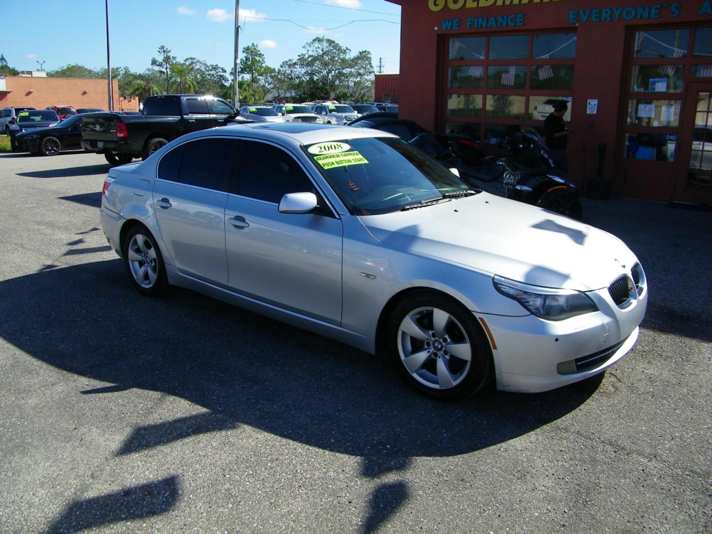 2008 BMW 5-Series 528i (WBANU53578C) with an 3.0L L6 DOHC 24V engine, located at 4000 Bee Ridge Road, Sarasota, FL, 34233, (941) 926-0300, 27.298664, -82.489151 - Photo#8