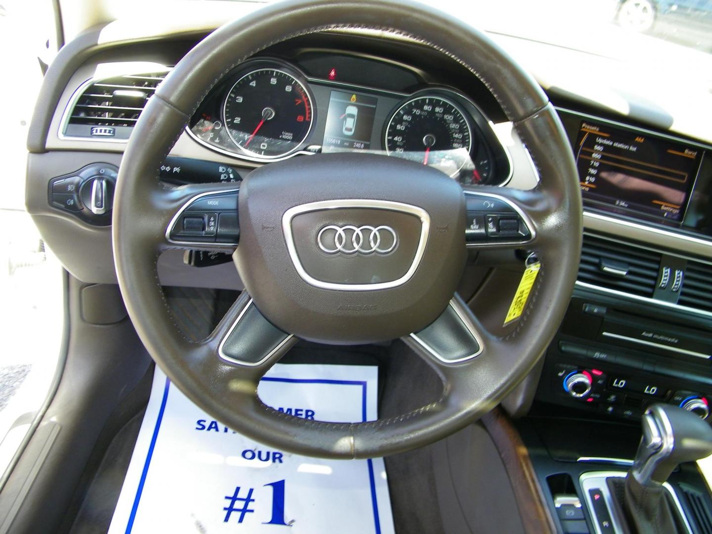 2013 White /Beige Audi A4 2.0T Premium Sedan quattro (WAUKFAFL9DA) with an 2.0L L4 DOHC 16V TURBO engine, AUTOMATIC transmission, located at 4000 Bee Ridge Road, Sarasota, FL, 34233, (941) 926-0300, 27.298664, -82.489151 - Photo#20