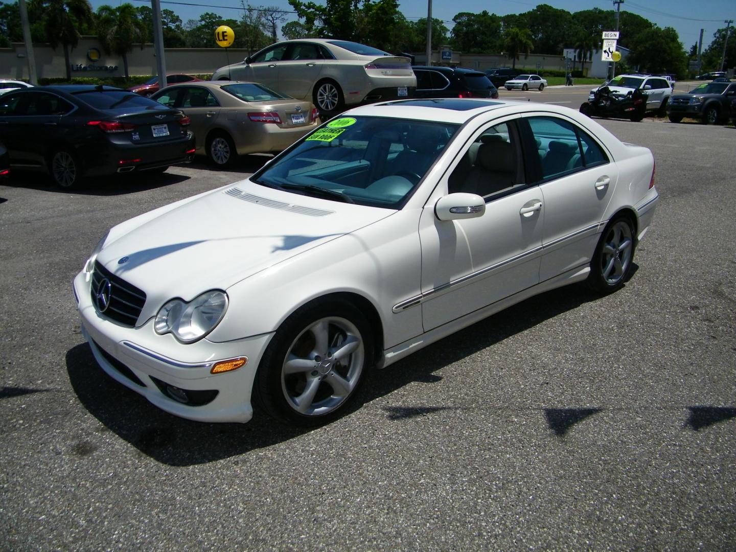 2006 White /Beige/Tan Mercedes-Benz C-Class C230 Sport Sedan (WDBRF52H26A) with an 2.5L V6 DOHC 24V engine, Automatic transmission, located at 4000 Bee Ridge Road, Sarasota, FL, 34233, (941) 926-0300, 27.298664, -82.489151 - Photo#0