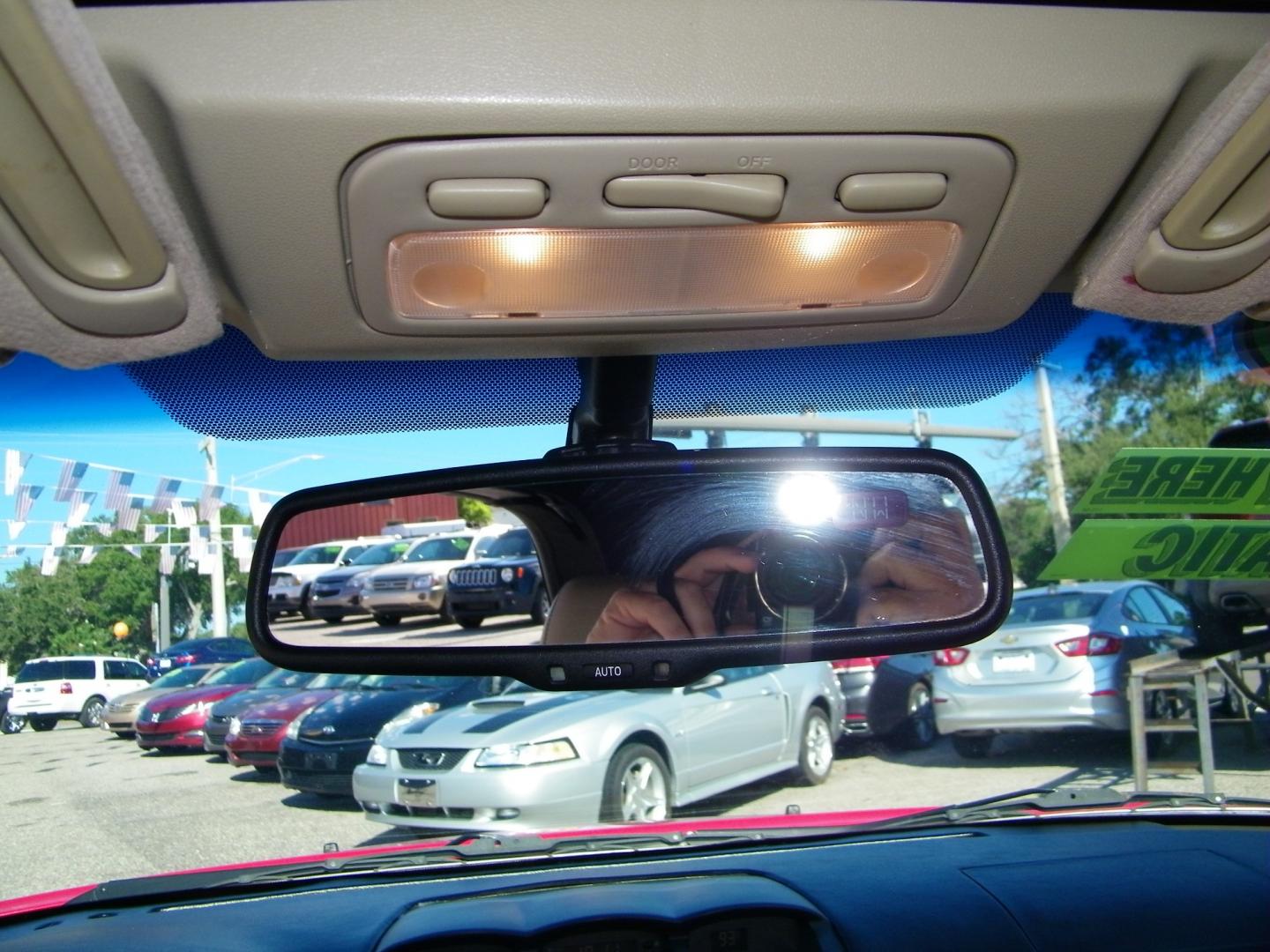 2008 Red /BLACK Toyota Camry Solara SE Convertible (4T1FA38P98U) with an 3.3L V6 DOHC 24V engine, 5-Speed Automatic Overdrive transmission, located at 4000 Bee Ridge Road, Sarasota, FL, 34233, (941) 926-0300, 27.298664, -82.489151 - Photo#23