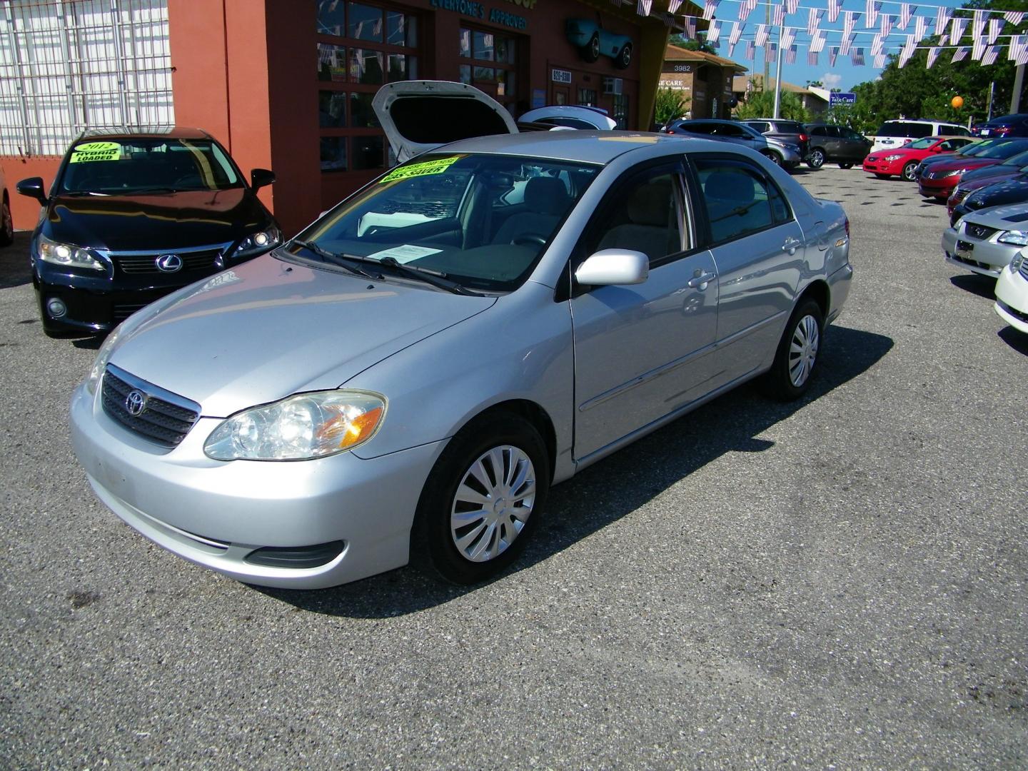 2005 /GRAY Toyota Corolla CE (2T1BR32E75C) with an 1.8L L4 DOHC 16V engine, Automatic transmission, located at 4000 Bee Ridge Road, Sarasota, FL, 34233, (941) 926-0300, 27.298664, -82.489151 - Photo#0