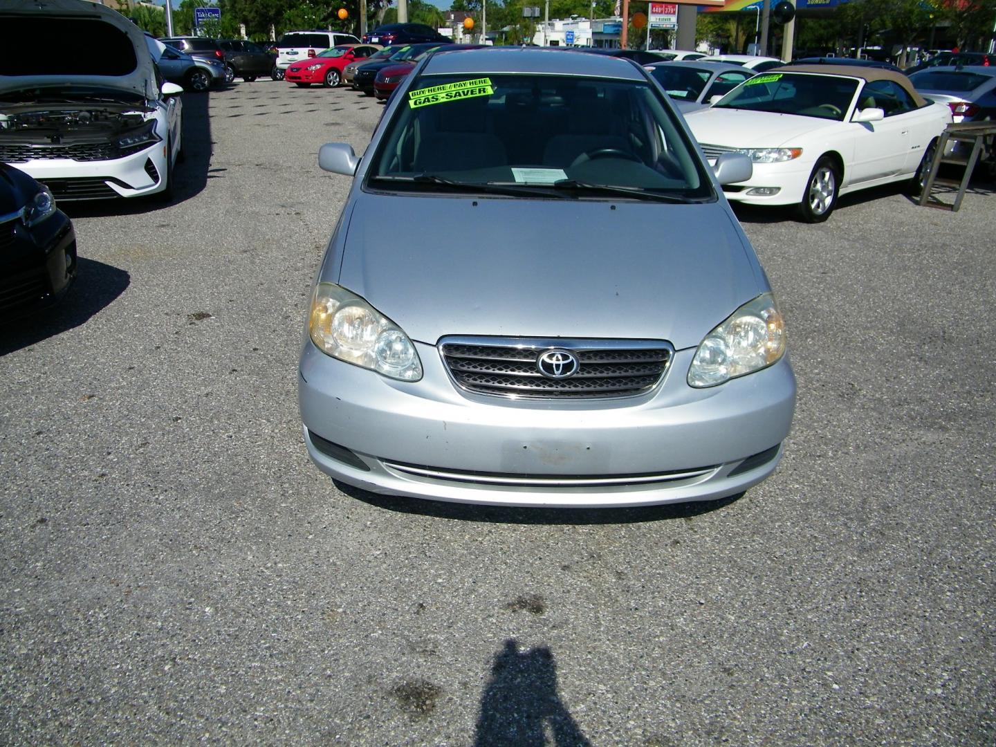 2005 /GRAY Toyota Corolla CE (2T1BR32E75C) with an 1.8L L4 DOHC 16V engine, Automatic transmission, located at 4000 Bee Ridge Road, Sarasota, FL, 34233, (941) 926-0300, 27.298664, -82.489151 - Photo#1