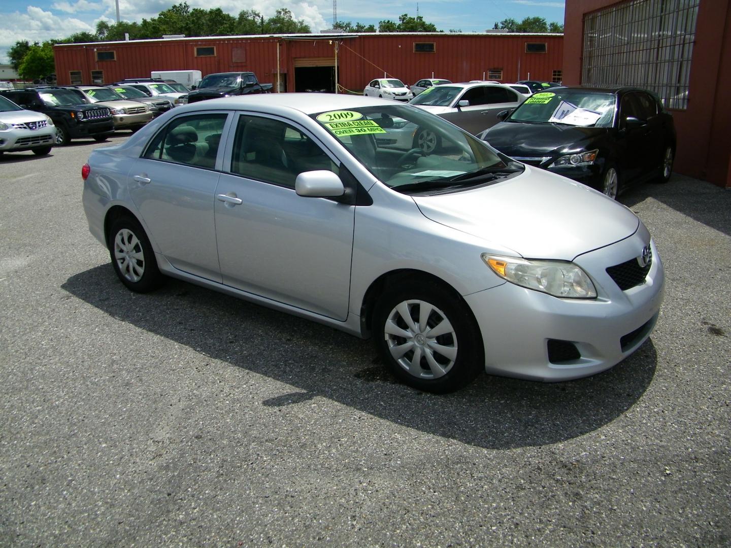 2009 Silver /Black Toyota Corolla XRS 5-Speed AT (JTDBL40E899) with an 1.8L L4 DOHC 16V engine, 5-Speed Automatic Overdrive transmission, located at 4000 Bee Ridge Road, Sarasota, FL, 34233, (941) 926-0300, 27.298664, -82.489151 - Photo#7