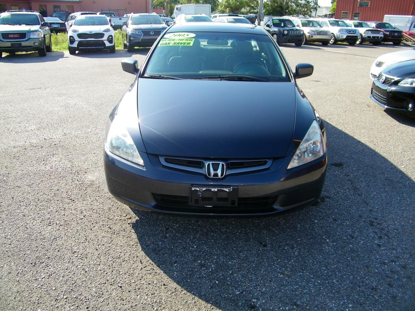 2005 Gray /Gray Honda Accord EX-L Sedan AT with XM Radio (1HGCM568X5A) with an 2.4L L4 DOHC 16V engine, 5-Speed Automatic Overdrive transmission, located at 4000 Bee Ridge Road, Sarasota, FL, 34233, (941) 926-0300, 27.298664, -82.489151 - Photo#1