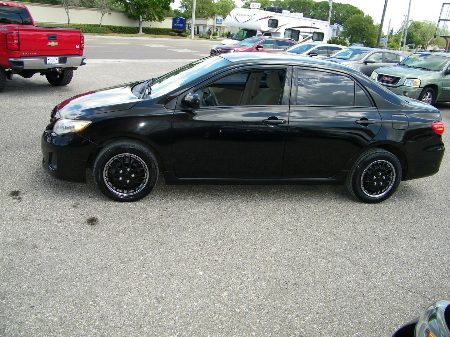 2011 Black /Gray Toyota Corolla S (2T1BU4EE9BC) with an 1.8L L4 DOHC 16V engine, Automatic transmission, located at 4000 Bee Ridge Road, Sarasota, FL, 34233, (941) 926-0300, 27.298664, -82.489151 - Photo#2