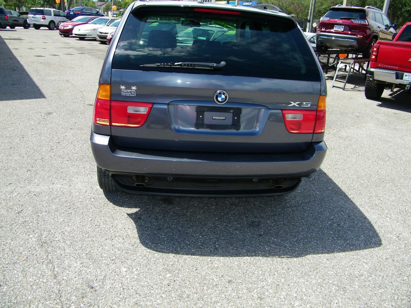 2003 Grey /Black BMW X5 3.0i (5UXFA53523L) with an 3.0L L6 DOHC 24V engine, Automatic transmission, located at 4000 Bee Ridge Road, Sarasota, FL, 34233, (941) 926-0300, 27.298664, -82.489151 - Photo#4