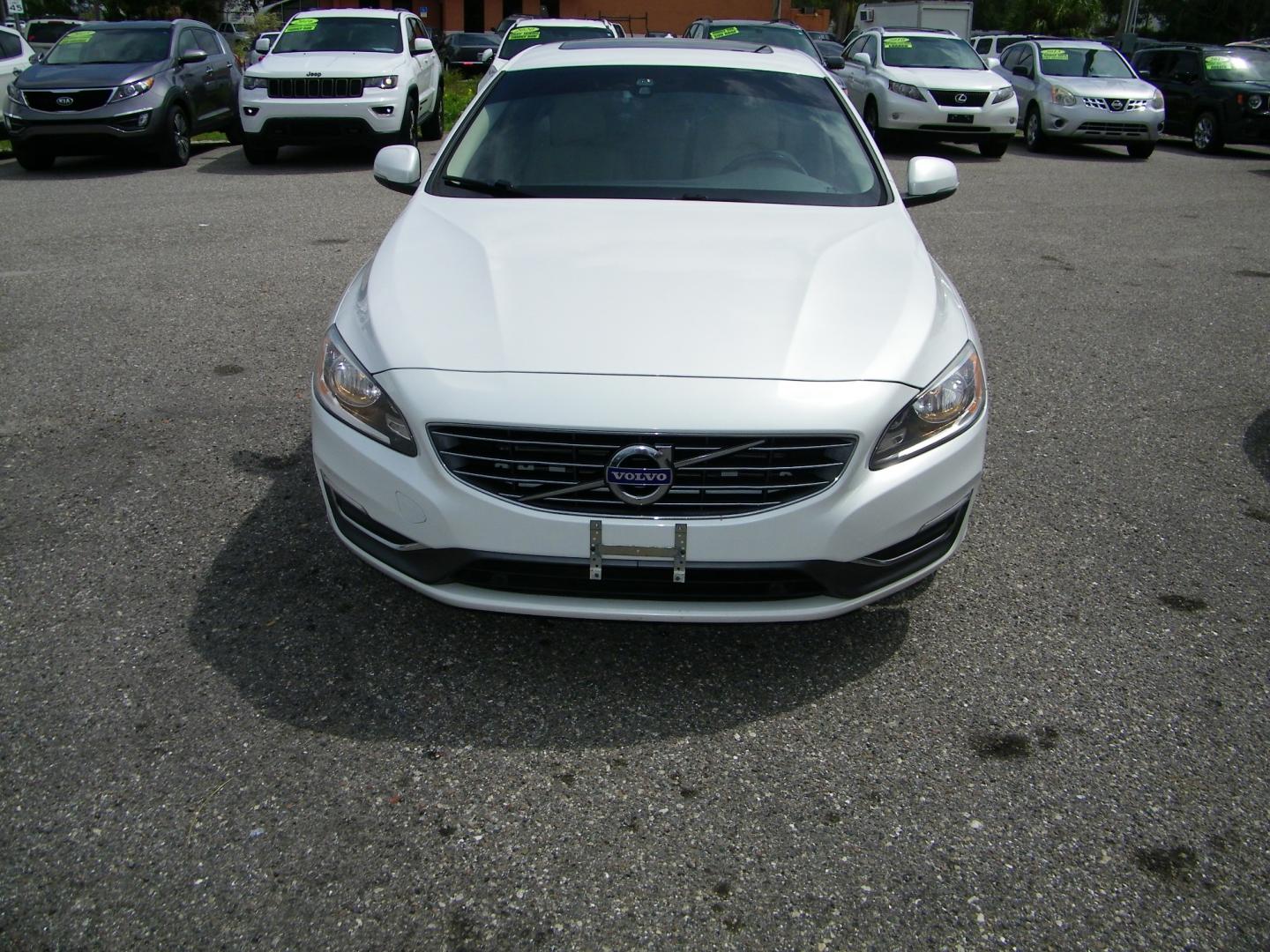 2017 /Black Volvo S60 T5 Inscription AWD (LYV402TK8HB) with an 2.0L L4 DOHC 16V engine, 8A transmission, located at 4000 Bee Ridge Road, Sarasota, FL, 34233, (941) 926-0300, 27.298664, -82.489151 - Photo#1