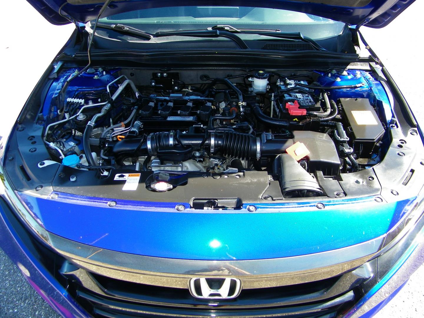 2020 Blue /Black Honda Accord Sport CVT (1HGCV1F39LA) with an 1.5L L4 DOHC 16V TURBO engine, CVT transmission, located at 4000 Bee Ridge Road, Sarasota, FL, 34233, (941) 926-0300, 27.298664, -82.489151 - Photo#9