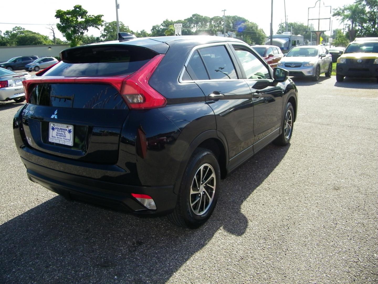 2020 Black /Black Mitsubishi Eclipse Cross ES (JA4AS3AA8LZ) with an 1.5L I4 engine, CVT Automatic transmission, located at 4000 Bee Ridge Road, Sarasota, FL, 34233, (941) 926-0300, 27.298664, -82.489151 - Photo#3