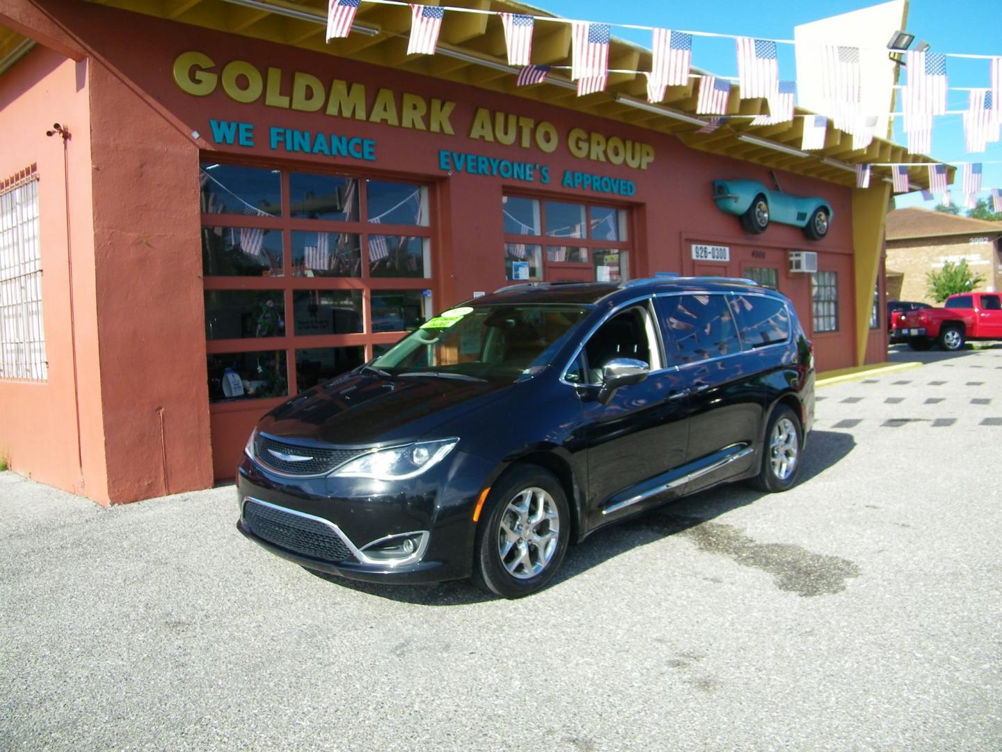 2018 Black /Black Chrysler Pacifica Limited (2C4RC1GG6JR) with an 3.6L V6 DOHC 24V engine, 9A transmission, located at 4000 Bee Ridge Road, Sarasota, FL, 34233, (941) 926-0300, 27.298664, -82.489151 - Photo#0