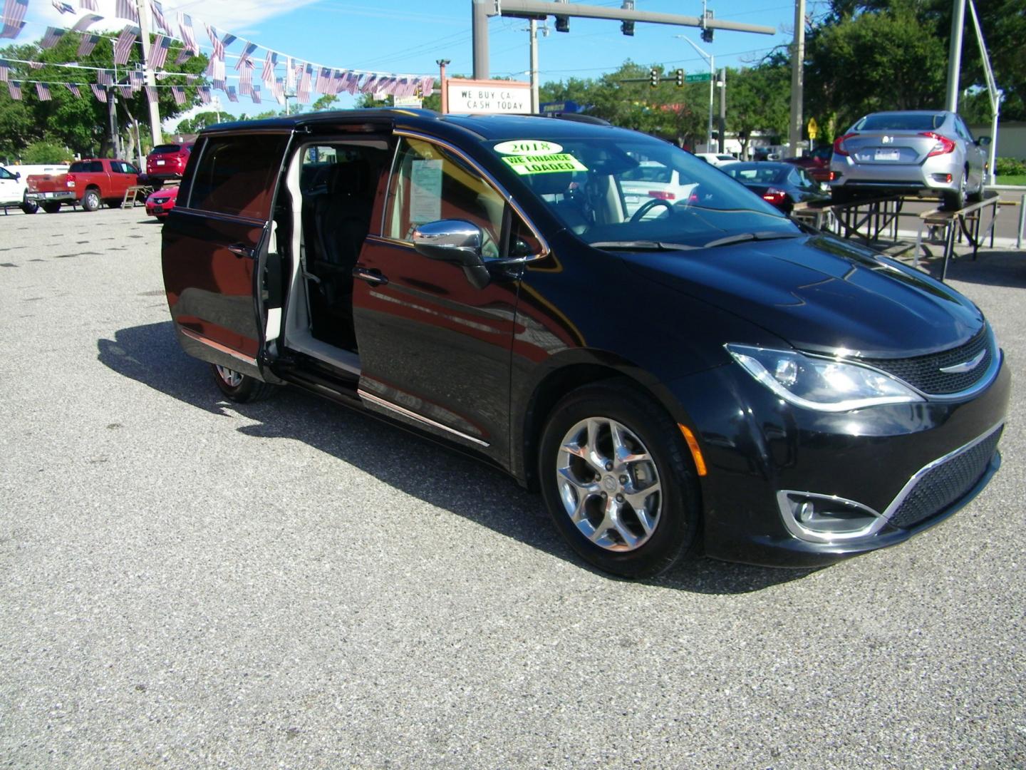 2018 Black /Black Chrysler Pacifica Limited (2C4RC1GG6JR) with an 3.6L V6 DOHC 24V engine, 9A transmission, located at 4000 Bee Ridge Road, Sarasota, FL, 34233, (941) 926-0300, 27.298664, -82.489151 - Photo#2