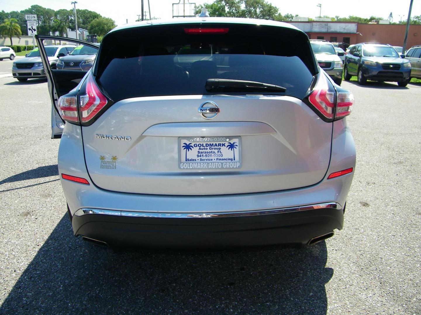 2018 /Black Nissan Murano S (5N1AZ2MG2JN) with an 3.5L V6 DOHC 24V engine, CVT transmission, located at 4000 Bee Ridge Road, Sarasota, FL, 34233, (941) 926-0300, 27.298664, -82.489151 - Photo#4