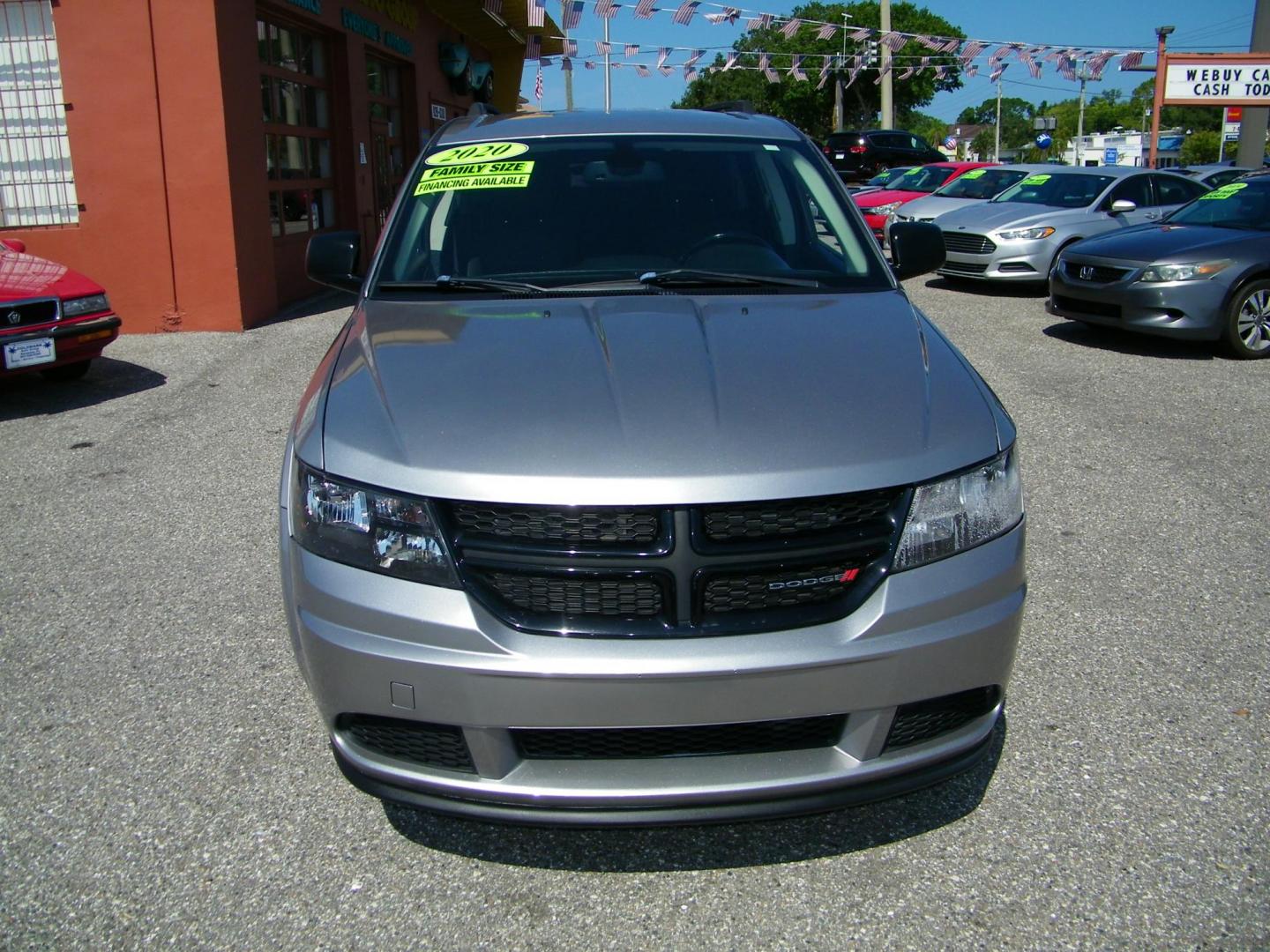 2020 /Black Dodge Journey SE Value (3C4PDCAB1LT) with an 2.4L L4 DOHC 16V engine, 6A transmission, located at 4000 Bee Ridge Road, Sarasota, FL, 34233, (941) 926-0300, 27.298664, -82.489151 - Photo#0