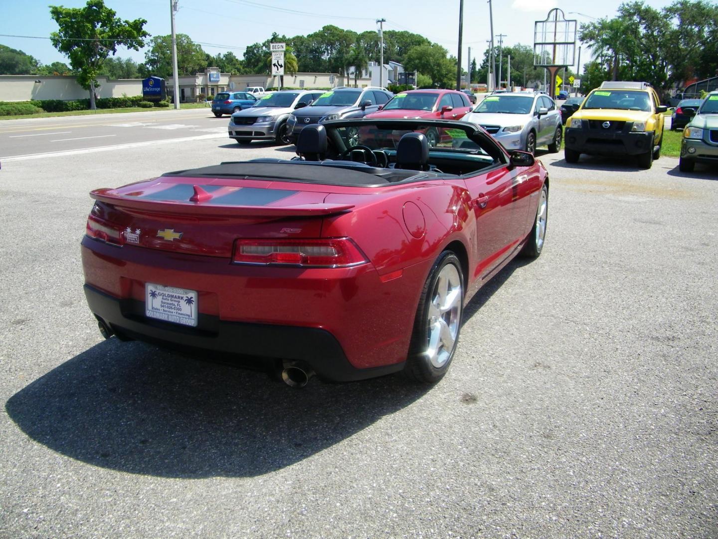 2015 /Black Chevrolet Camaro 2LT Convertible (2G1FF3D38F9) with an 3.6L V6 DOHC 24V FFV engine, 6-Speed Automatic transmission, located at 4000 Bee Ridge Road, Sarasota, FL, 34233, (941) 926-0300, 27.298664, -82.489151 - Photo#3