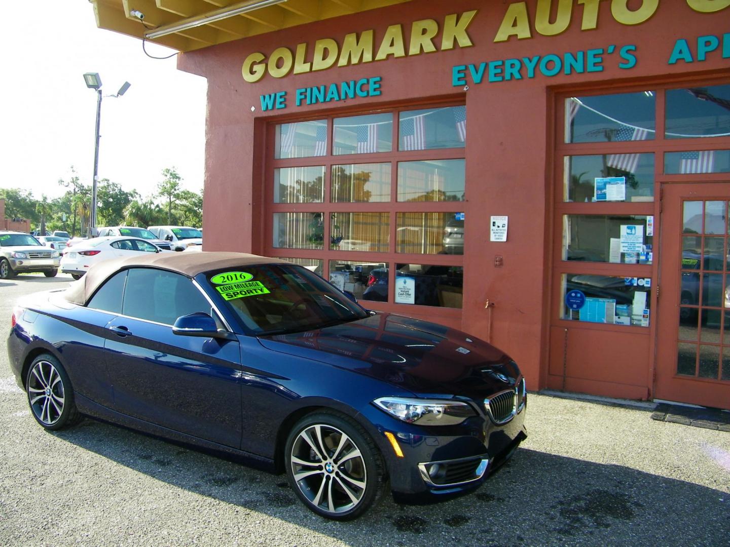 2016 /Beige BMW 2-Series 228i Convertible (WBA1K9C52GV) with an 2.0L L4 DOHC 16V engine, 8A transmission, located at 4000 Bee Ridge Road, Sarasota, FL, 34233, (941) 926-0300, 27.298664, -82.489151 - Photo#30