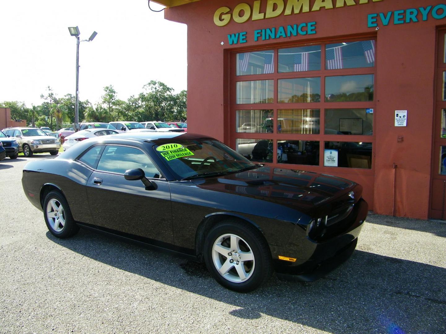 2010 /Black Dodge Challenger SE (2B3CJ4DVXAH) with an 3.5L V6 SOHC 24V engine, 4-Speed Automatic transmission, located at 4000 Bee Ridge Road, Sarasota, FL, 34233, (941) 926-0300, 27.298664, -82.489151 - Photo#1