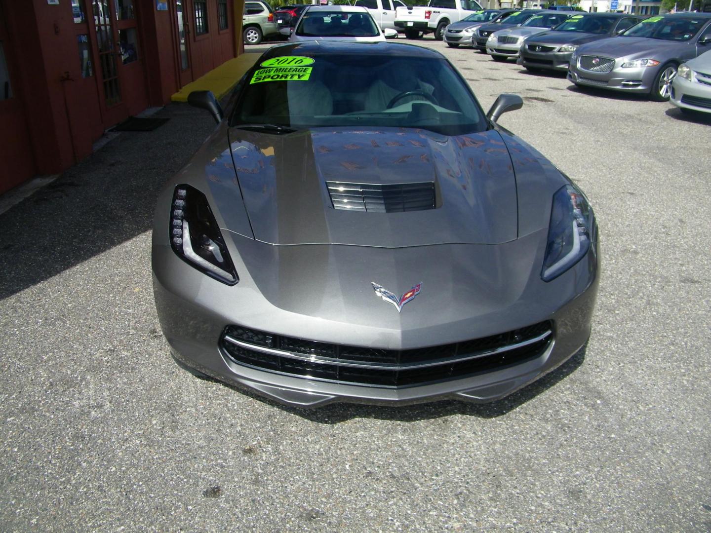 2016 Gray /Black Chevrolet Corvette 3LT Coupe Automatic (1G1YF2D71G5) with an 6.2L V8 engine, 8A transmission, located at 4000 Bee Ridge Road, Sarasota, FL, 34233, (941) 926-0300, 27.298664, -82.489151 - Photo#2