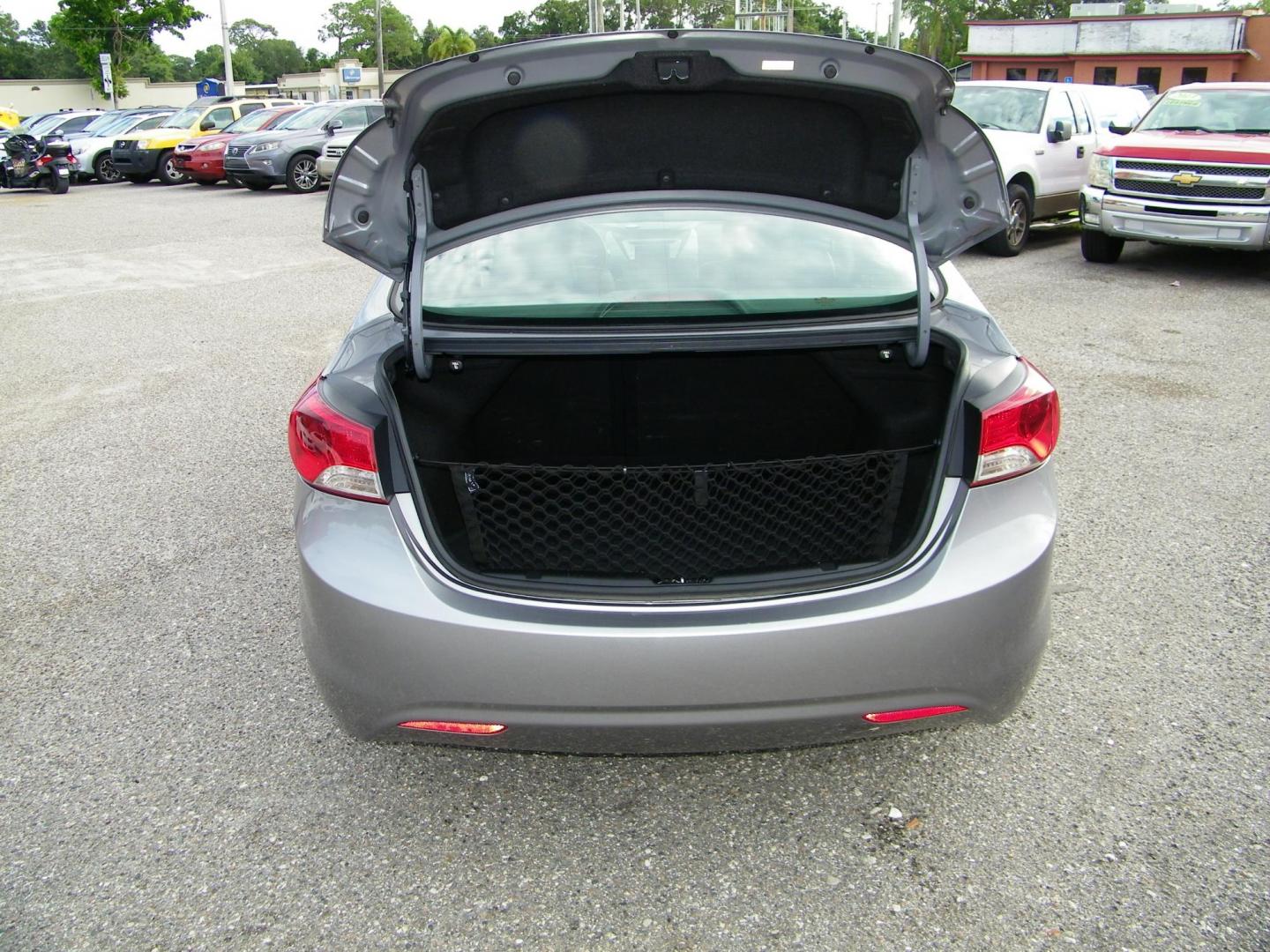 2013 Gray /Gray Hyundai Elantra GLS A/T (KMHDH4AE7DU) with an 1.8L L4 DOHC 16V engine, 6-Speed Automatic transmission, located at 4000 Bee Ridge Road, Sarasota, FL, 34233, (941) 926-0300, 27.298664, -82.489151 - Photo#11