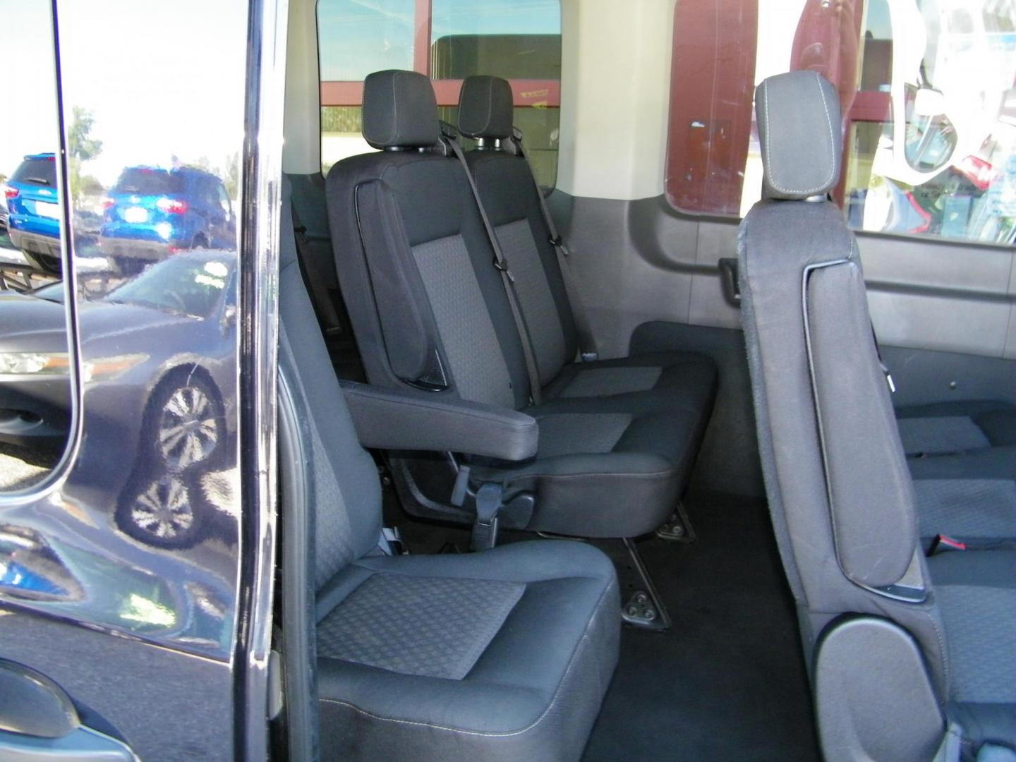 2020 Black /Black Ford Transit 350 Wagon Med. Roof XL w/Sliding Pass. 148-in. WB (1FBAX2C83LK) with an 3.5L V6 DOHC 24V engine, 6A transmission, located at 4000 Bee Ridge Road, Sarasota, FL, 34233, (941) 926-0300, 27.298664, -82.489151 - Photo#14