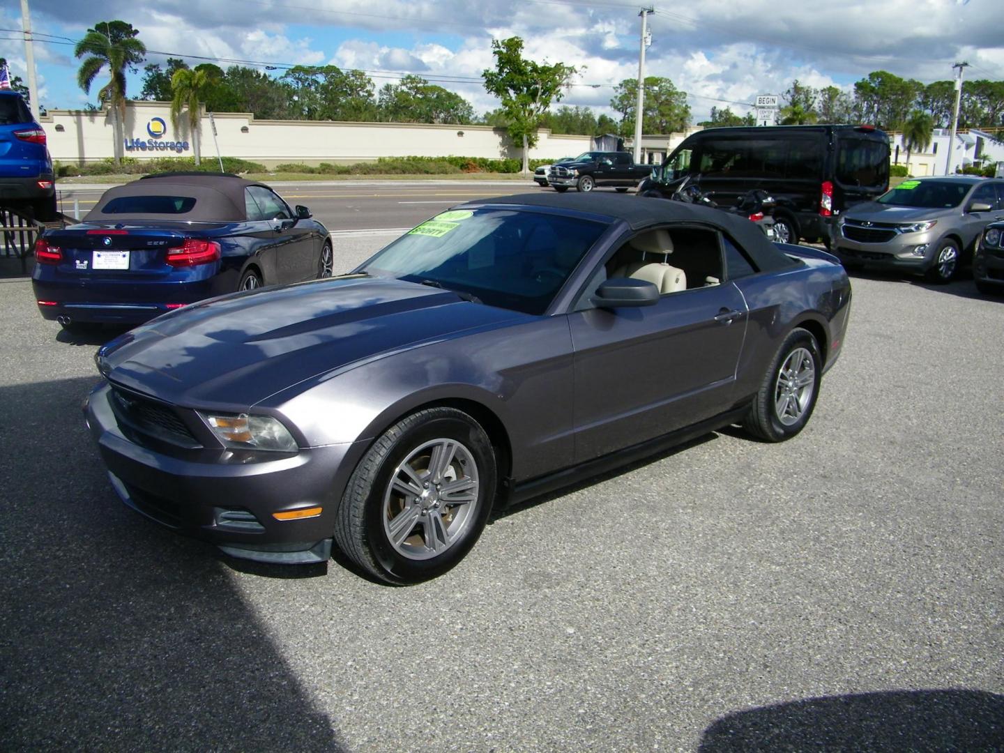 2010 Gray /Grey Ford Mustang V6 Convertible (1ZVBP8EN2A5) with an 4.0L V6 OHC 12V engine, Automatic transmission, located at 4000 Bee Ridge Road, Sarasota, FL, 34233, (941) 926-0300, 27.298664, -82.489151 - Photo#0