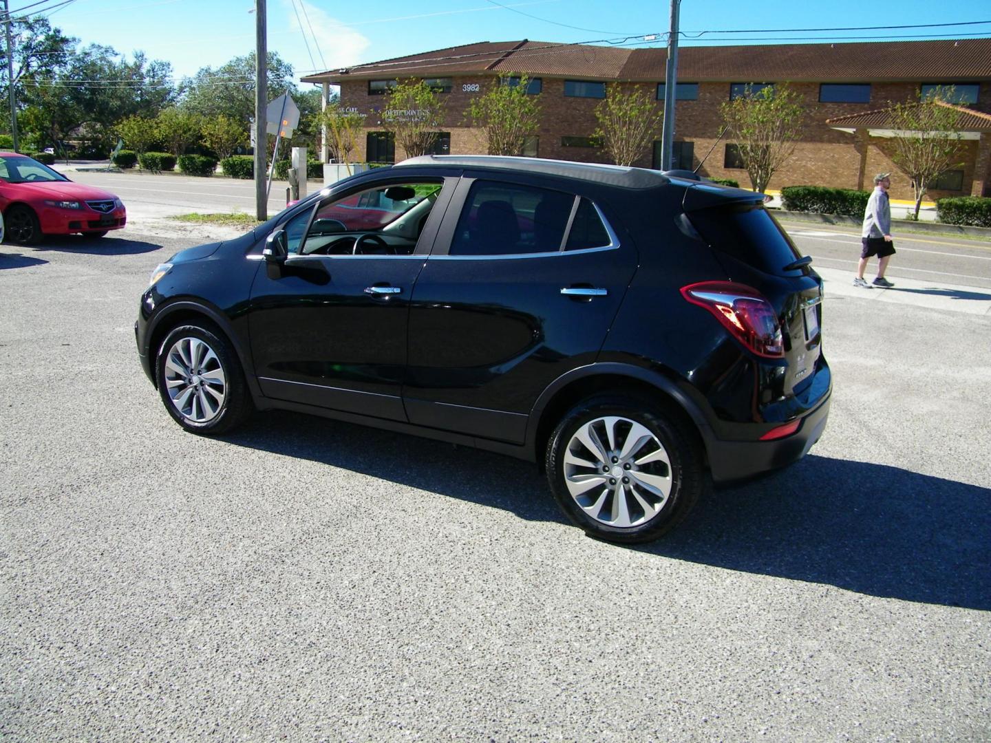 2017 Black /Beige Buick Encore Preferred FWD (KL4CJASB5HB) with an 1.4L L4 DOHC 16V TURBO engine, 6A transmission, located at 4000 Bee Ridge Road, Sarasota, FL, 34233, (941) 926-0300, 27.298664, -82.489151 - Photo#11