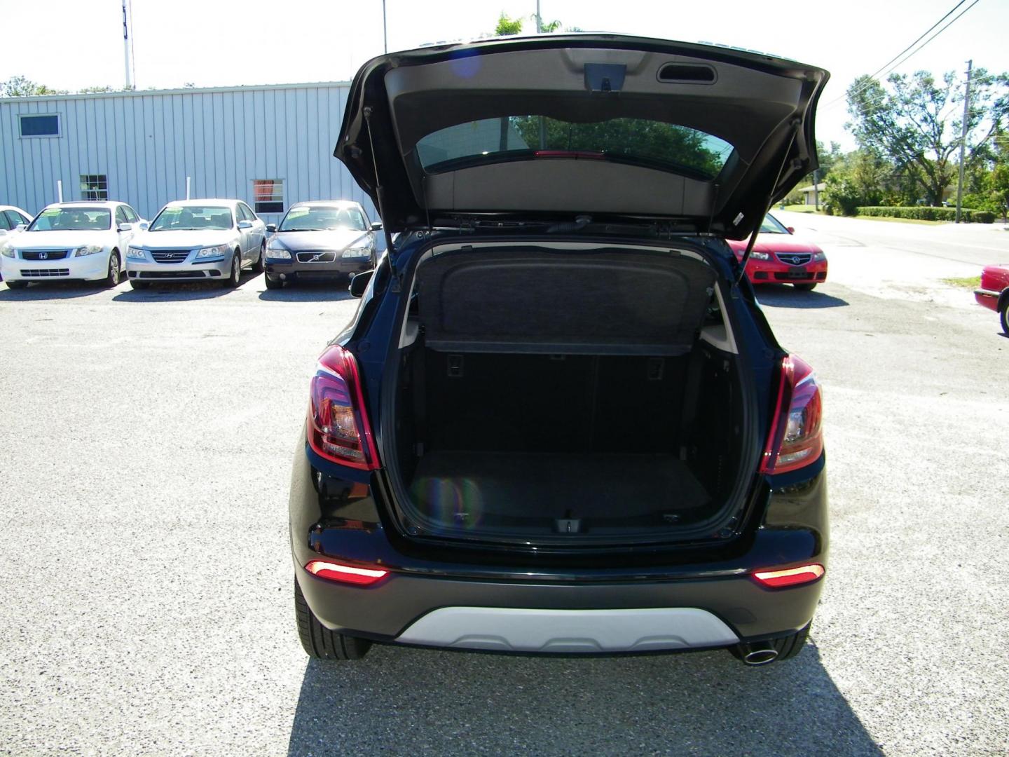 2017 Black /Beige Buick Encore Preferred FWD (KL4CJASB5HB) with an 1.4L L4 DOHC 16V TURBO engine, 6A transmission, located at 4000 Bee Ridge Road, Sarasota, FL, 34233, (941) 926-0300, 27.298664, -82.489151 - Photo#17