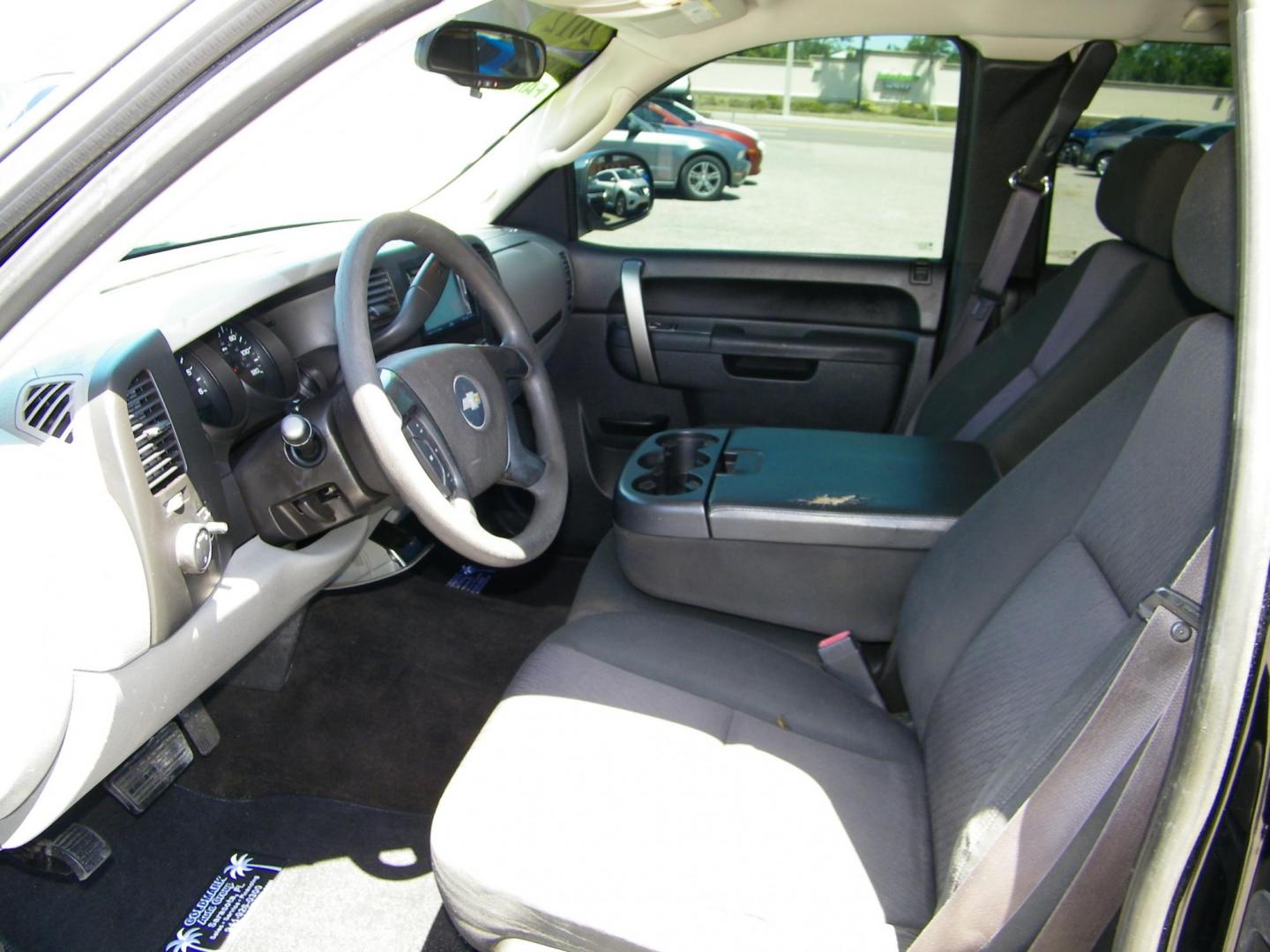2012 Black /Grey Chevrolet Silverado 1500 LS Extended Cab 2WD (1GCRCREA5CZ) with an 4.8L V8 OHV 16V engine, 4-Speed Automatic transmission, located at 4000 Bee Ridge Road, Sarasota, FL, 34233, (941) 926-0300, 27.298664, -82.489151 - Photo#17