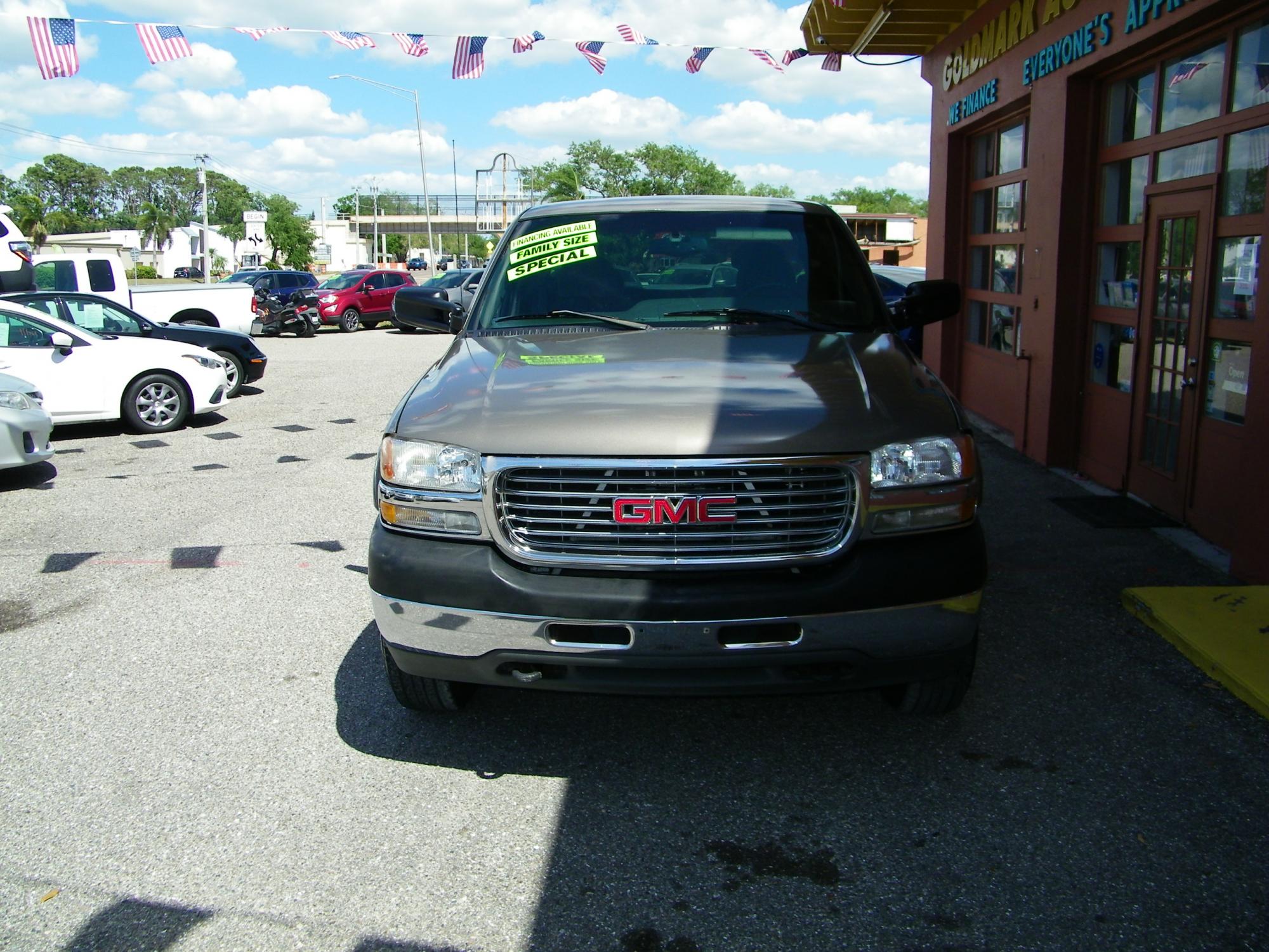 photo of 2002 GMC Sierra 2500HD SL Ext. Cab Long Bed 2WD